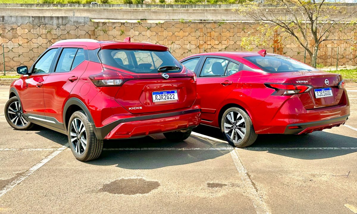 Nissan Kicks Advance vs Nissan Versa Exclusive (4) Automais