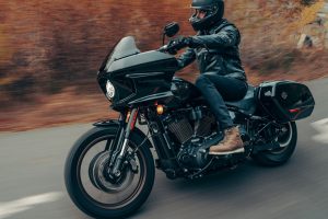 Harley-Davidson Low Rider ST [divulgação]