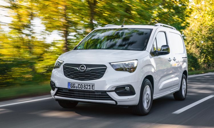 Opel Combo e-Cargo [divulgação]