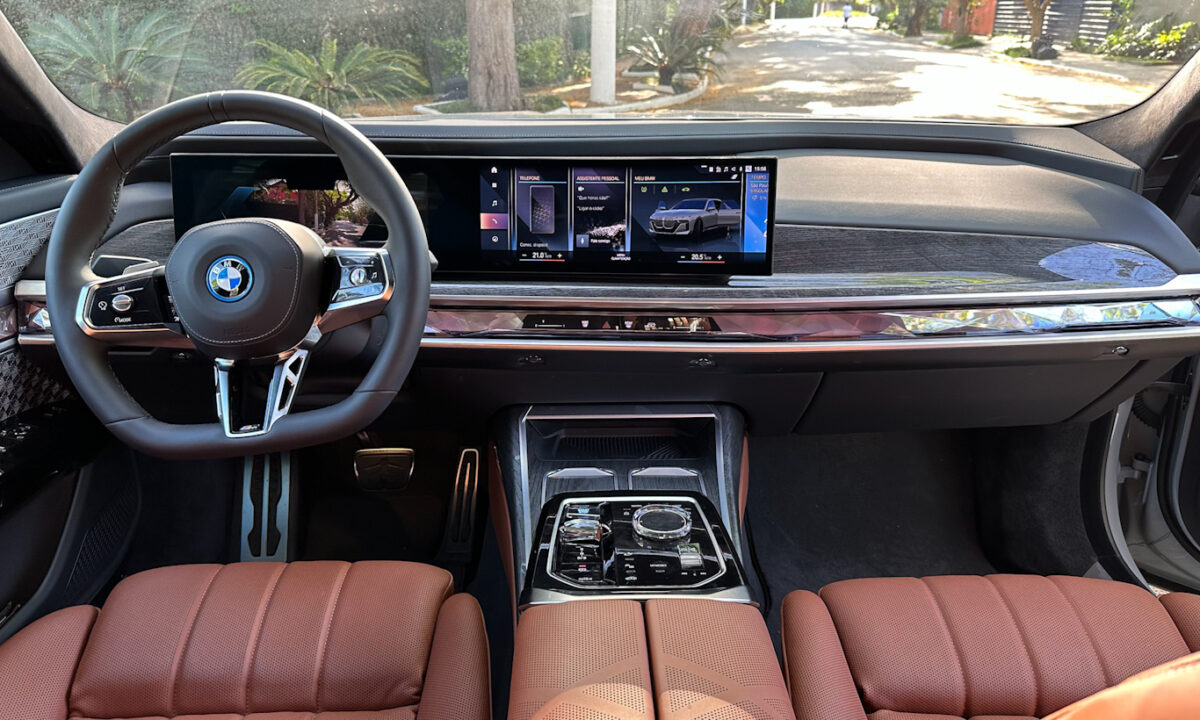 BMW i7 [Auto+ / João Brigato]