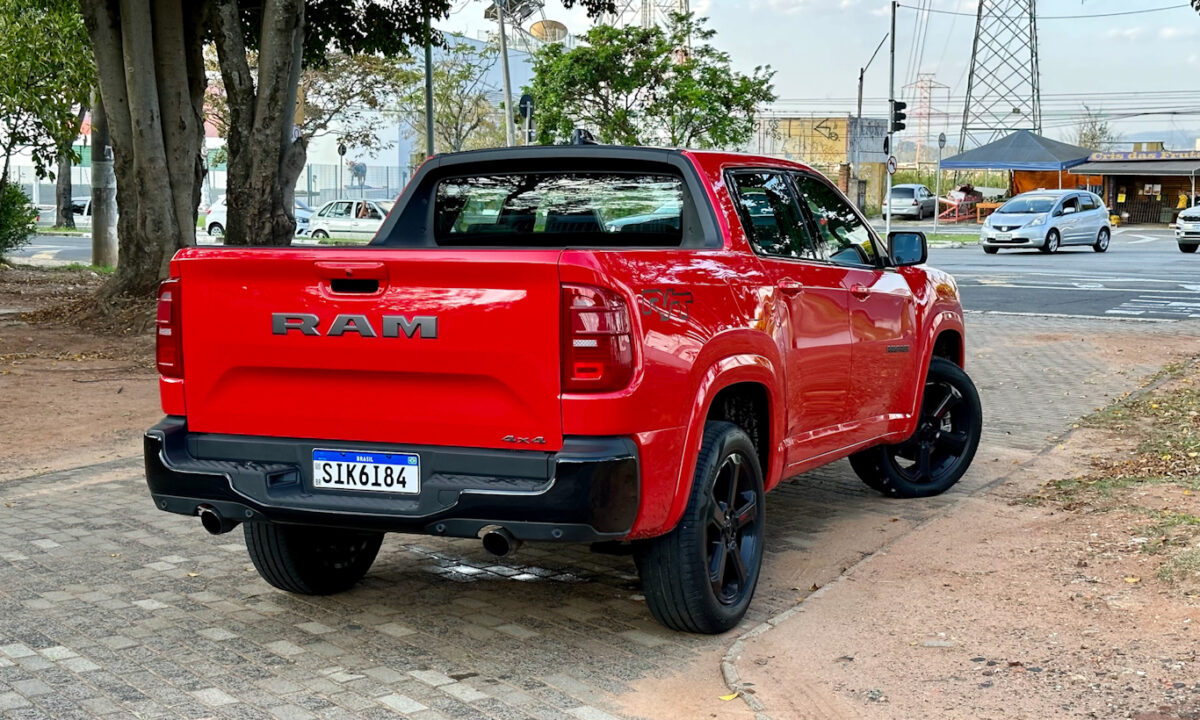 [Auto+ / João Brigato]