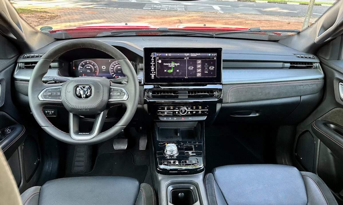 Interior da Ram Rampage R/T 