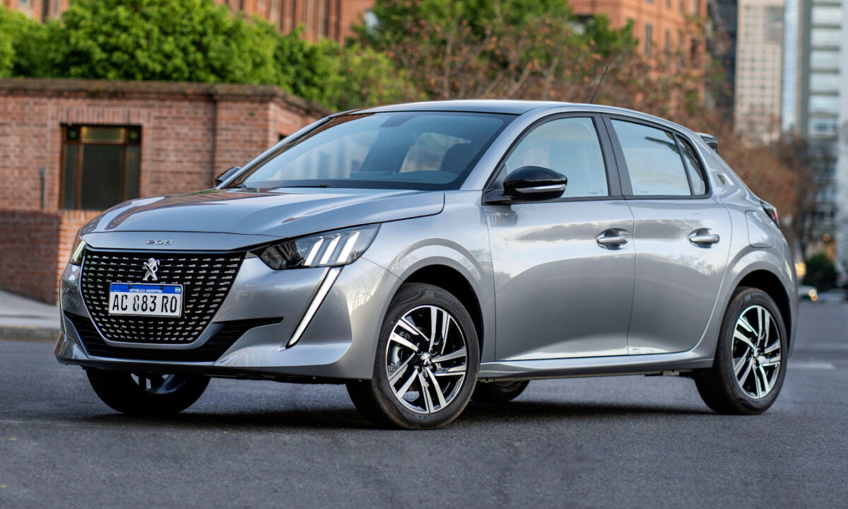 Peugeot 208 Roadtrip [divulgação]