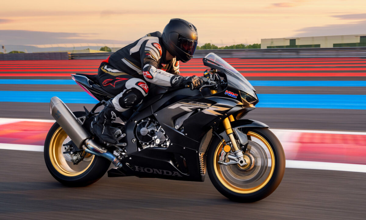 Honda Fireblade 2024 [divulgação]