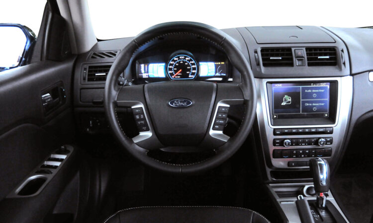 Ford Fusion Hybrid 2010 [divulgação]