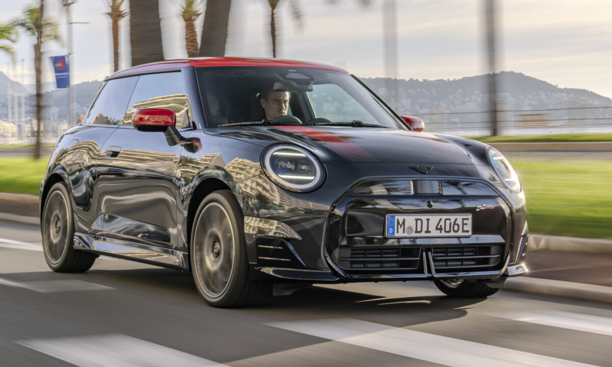 Mini John Cooper Works [divulgação]