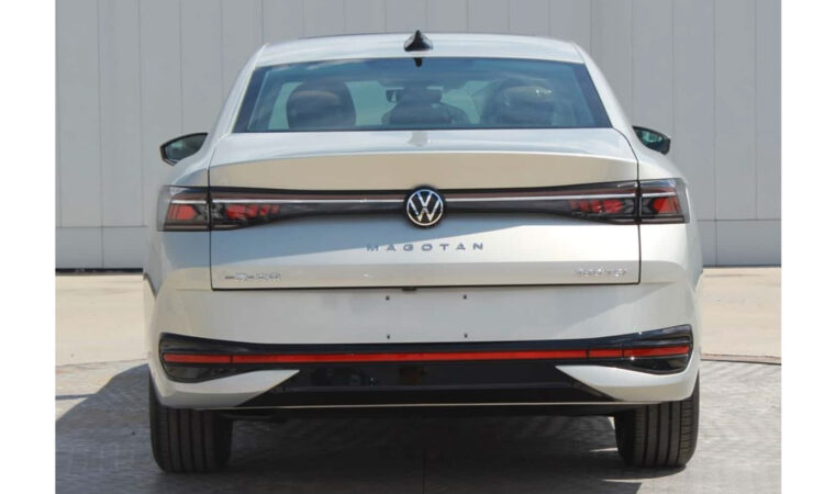 Volkswagen Passat 2025 [Ministério de Patentes China]