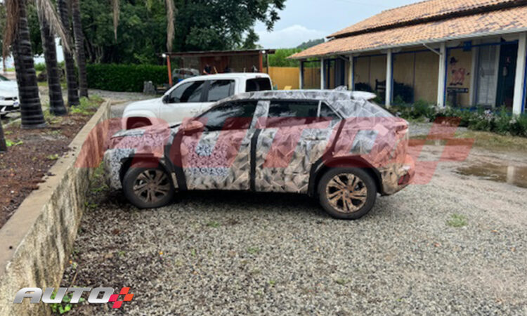 Peugeot 2008 205 [Auto+ / Vinicius Silva]