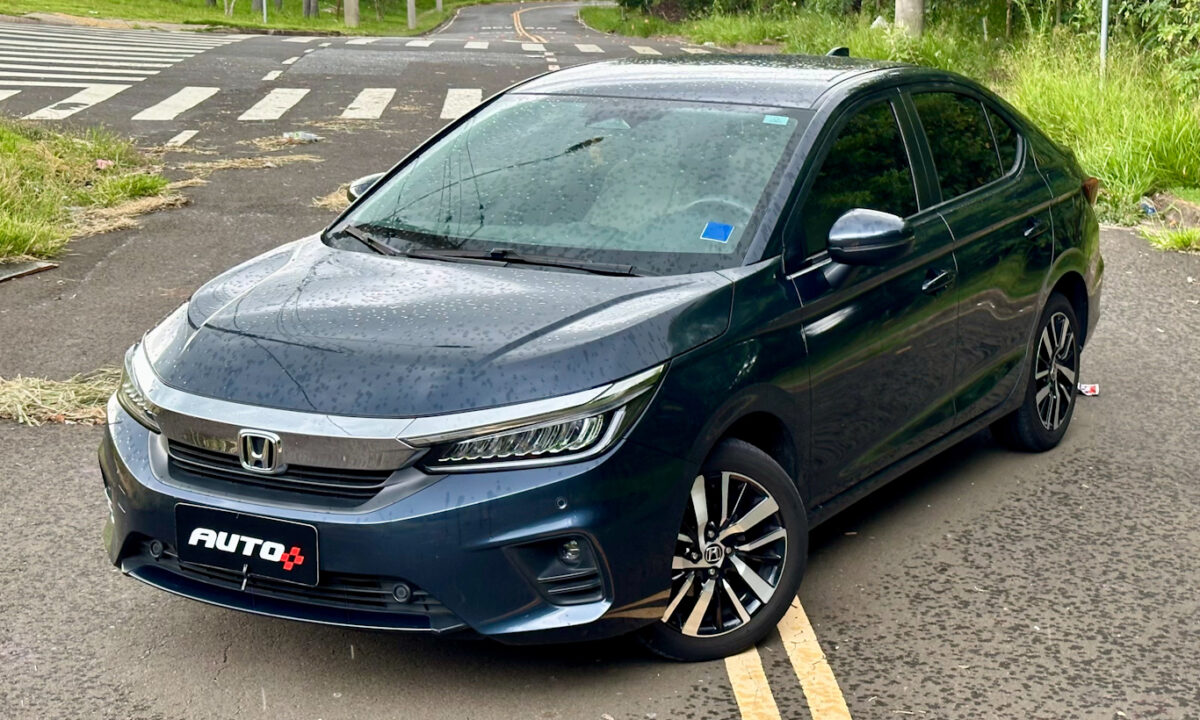 Honda City Touring [Auto+ / João Brigato]