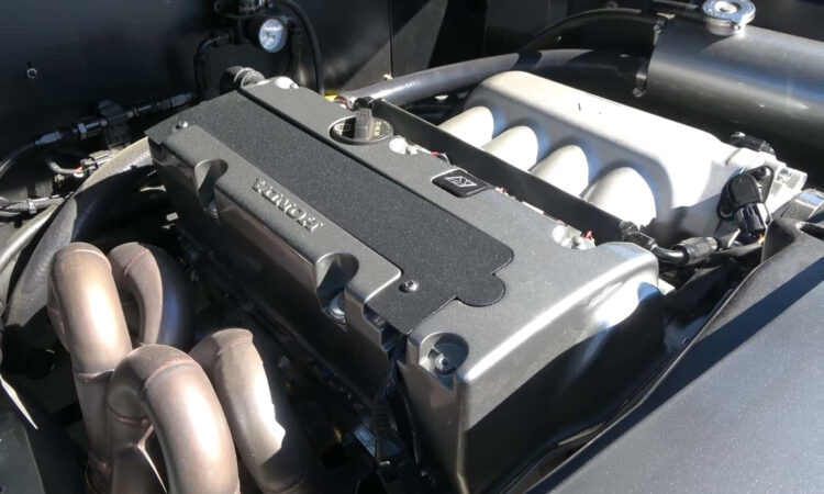DeLorean com motor de Honda Civic Si [reprodução]