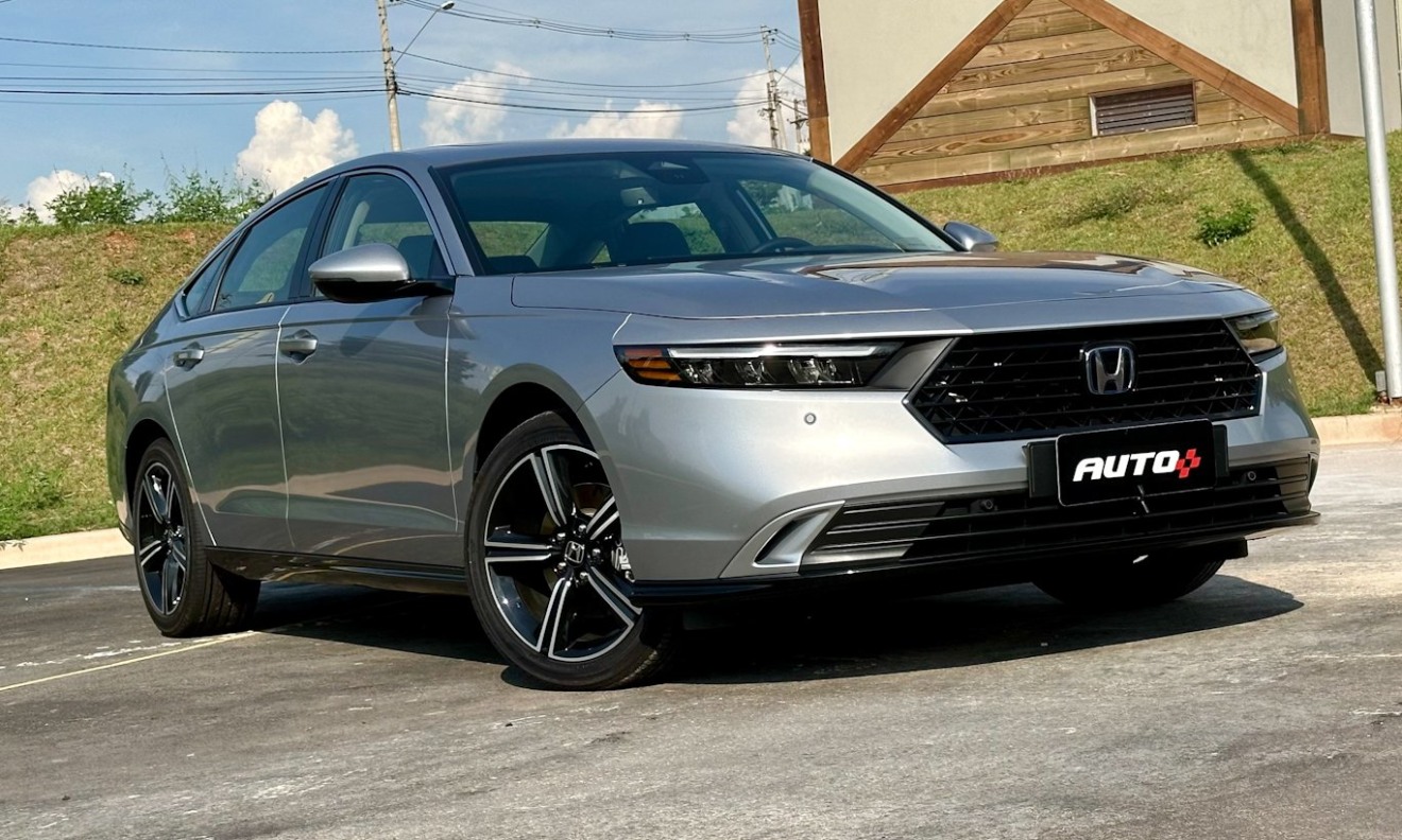 Honda Accord Touring e:HEV [Auto+ / João Brigato]
