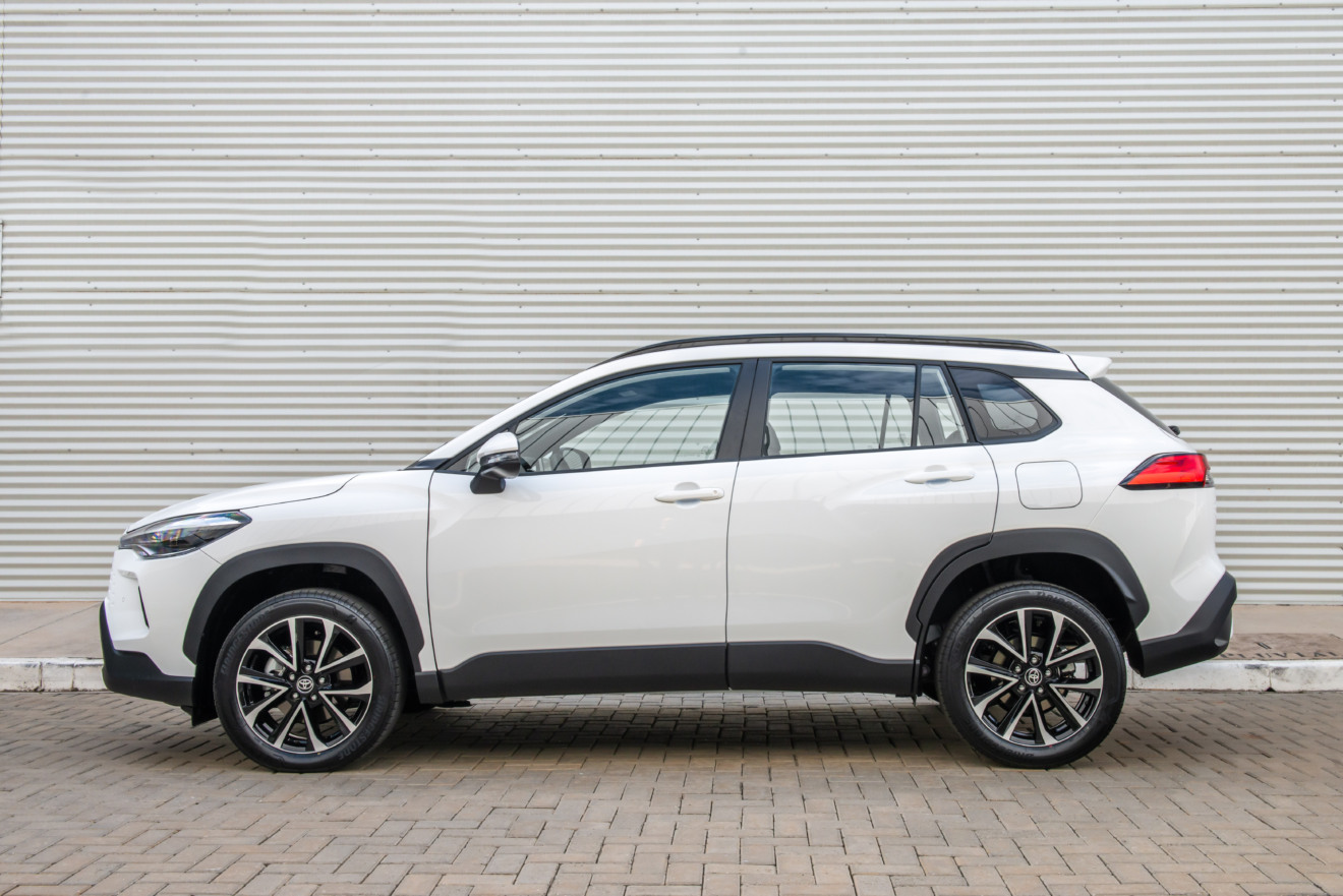 Toyota Corolla Cross XRE 2025 [Divulgação]