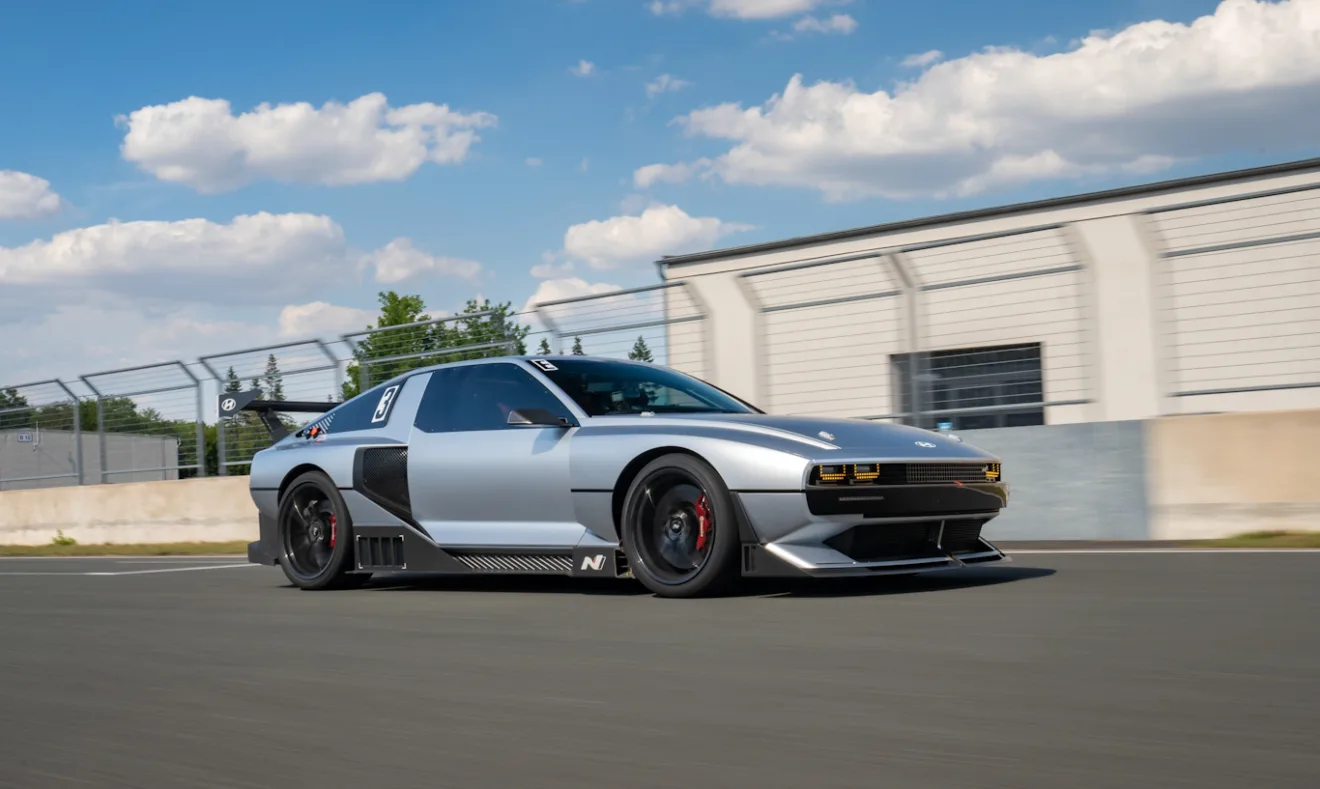 Hyundai N Vision 74 - Documentário da Hyundai revela próximos lançamentos