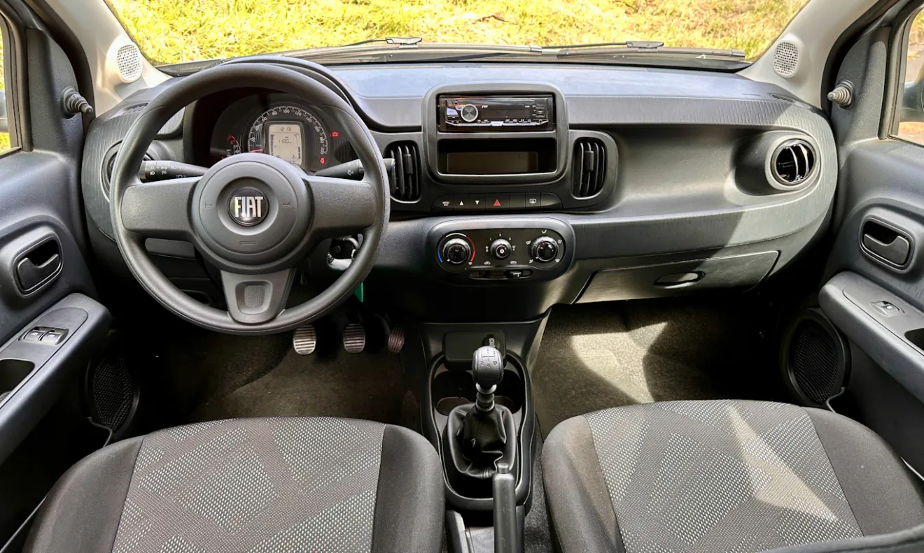 Fiat Mobi Like [Auto+ / João Brigato]