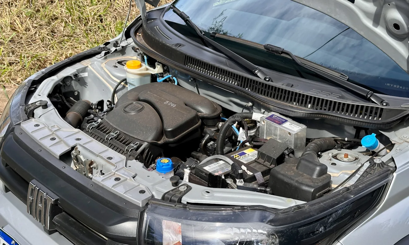 Fiat Mobi Like [Auto+ / João Brigato]