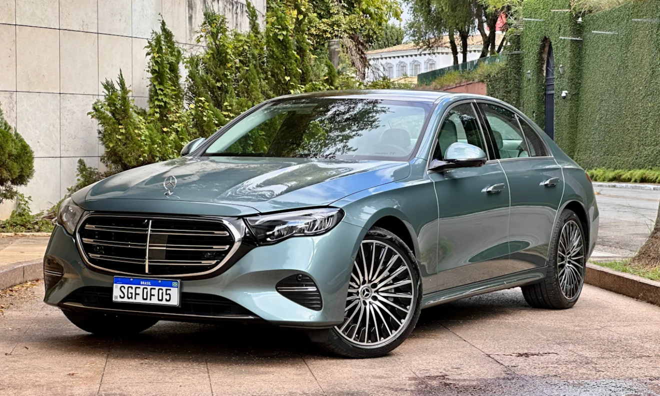 Mercedes-Benz Classe E-[Auto+ / João Brigato]
