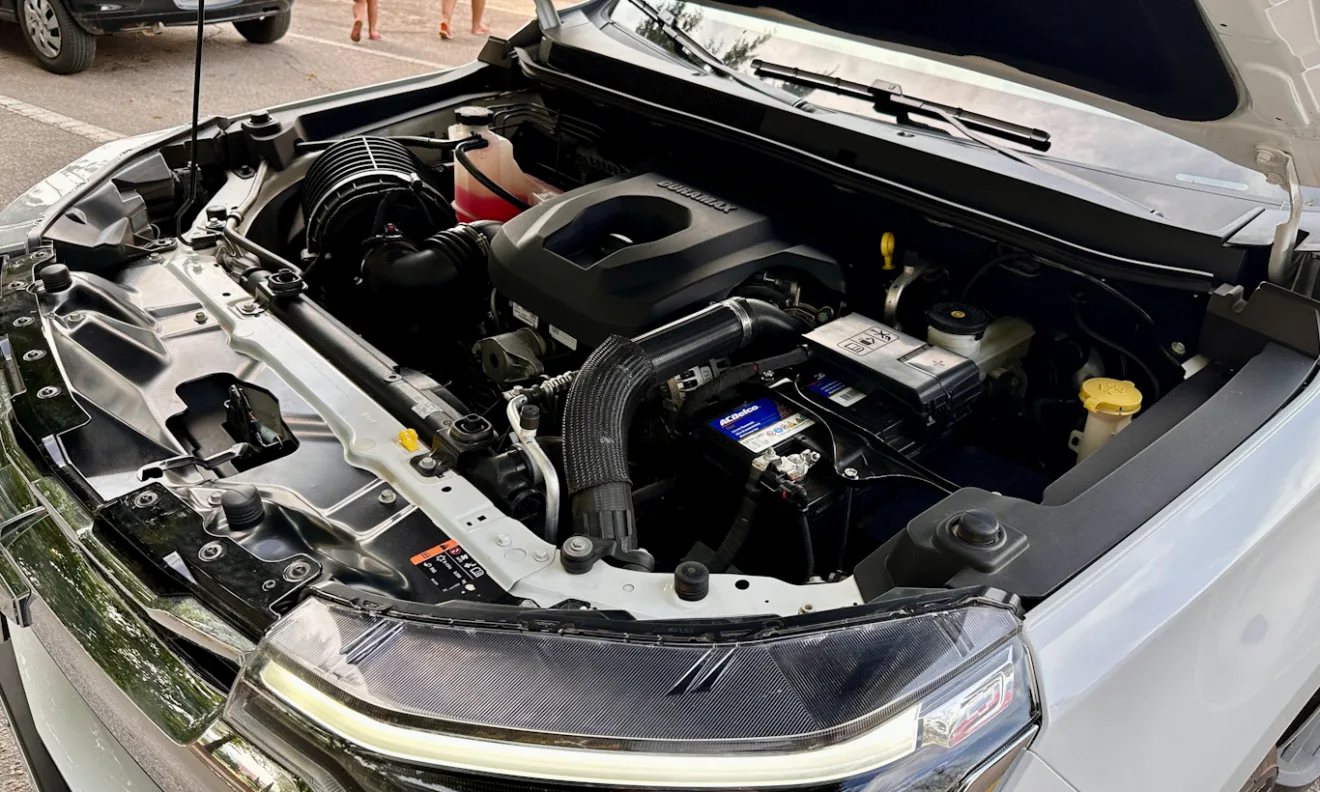 MOtor 2.8 da picape Chevrolet S10 High Country 