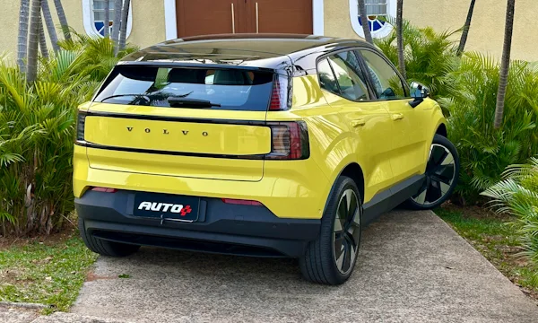 Volvo EX30 Ultra [Auto+ / João Brigato]