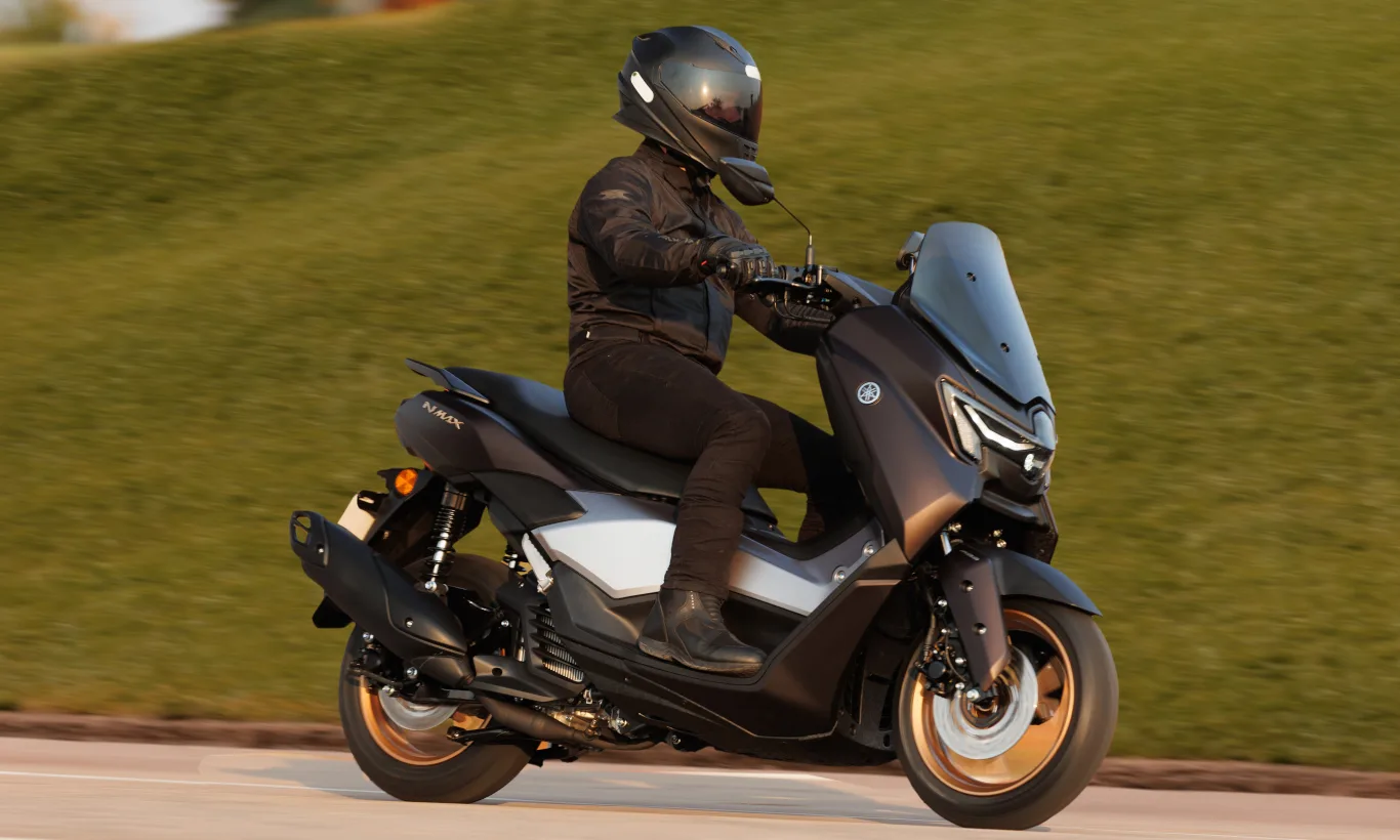 Yamaha NMax e XMax ganham visual mais moderno no Brasil - Auto+ TV