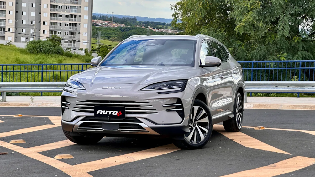 BYD Song Premium de frente - Marcas de carros que mais venderam no mundo em 2024