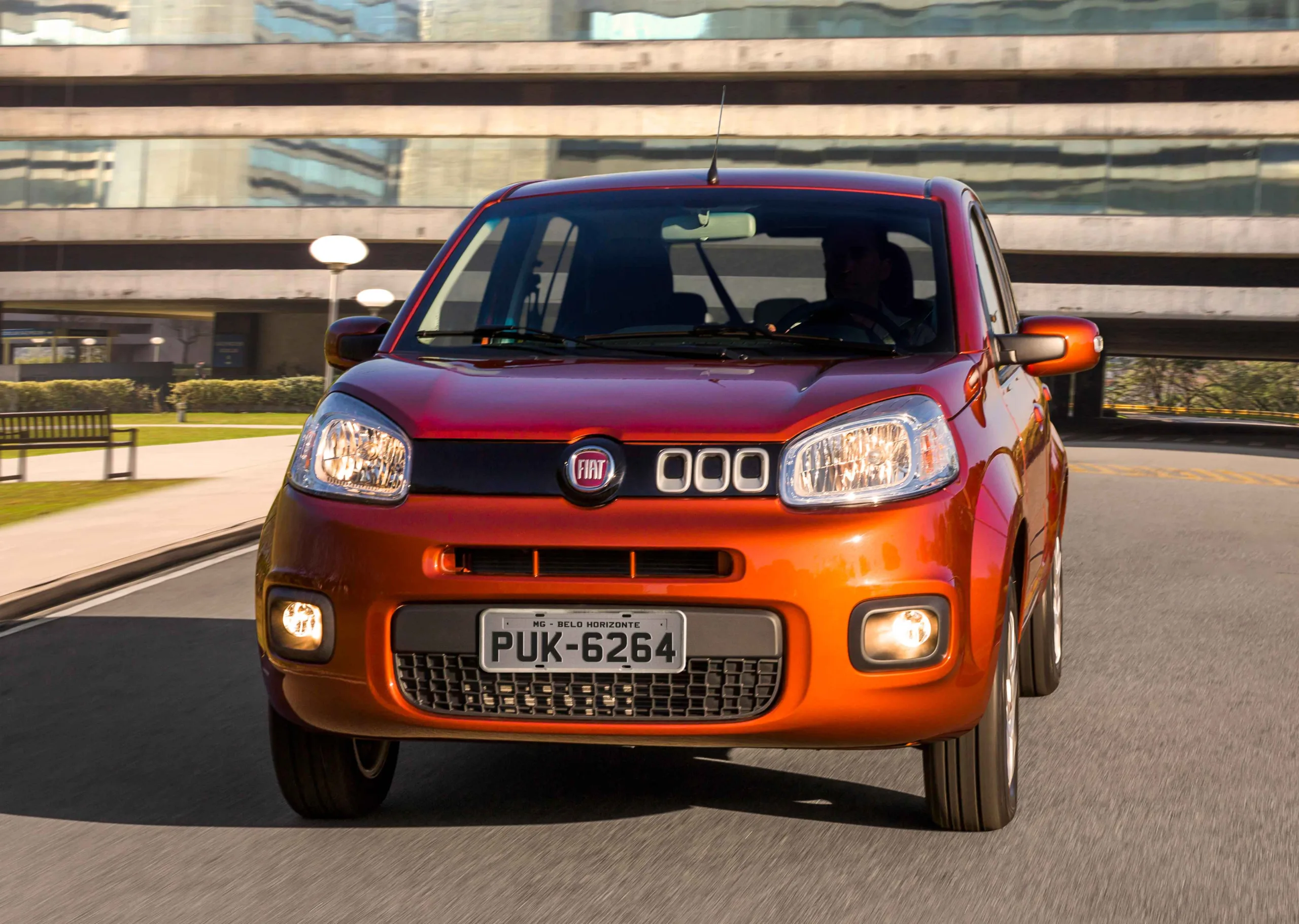 Qual modelo escolher como primeiro carro - Imagem mostra Fiat Uno