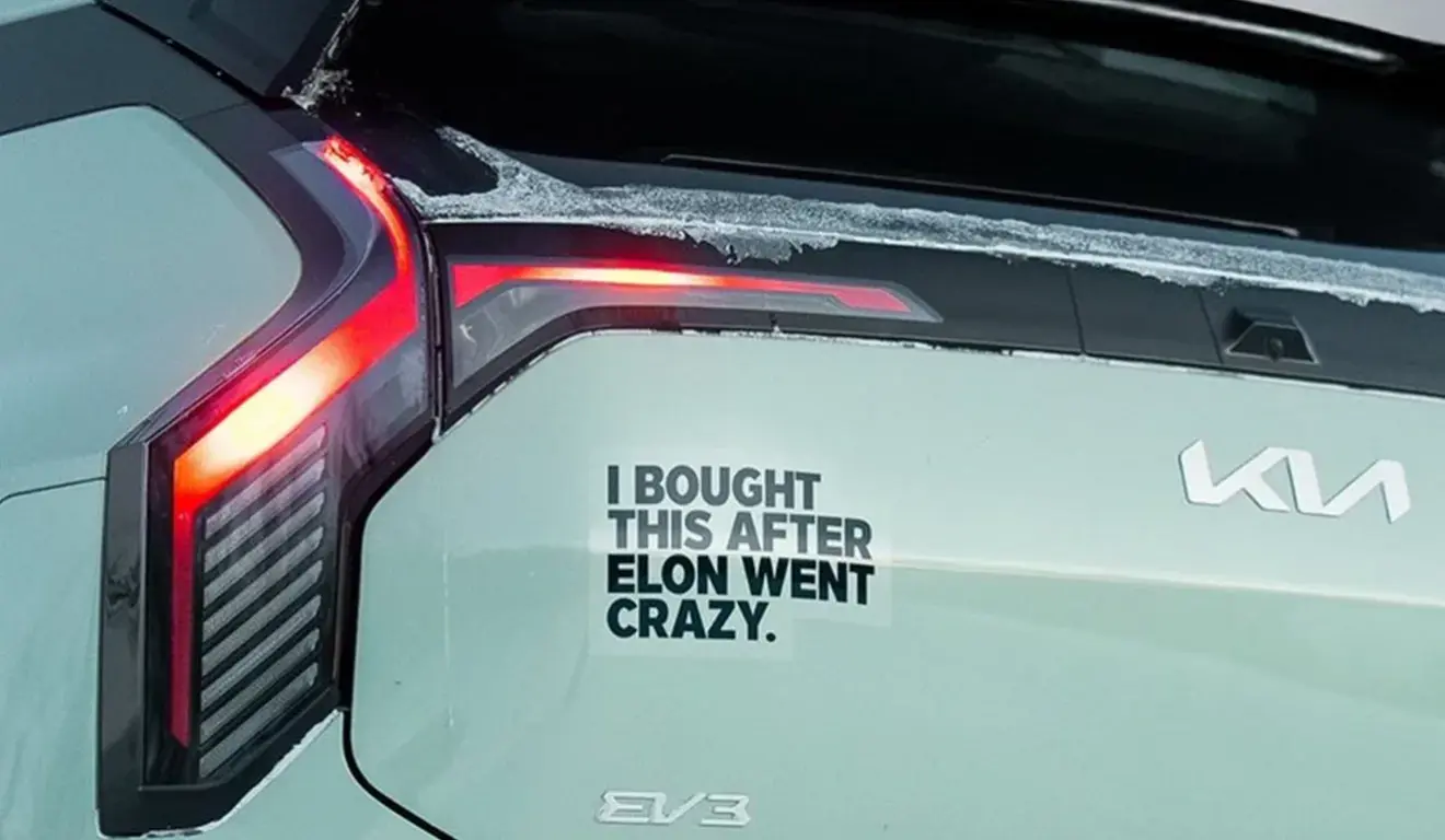 Kia provoca Tesla no Instagram - Tesla cria sala de pânicos para funcionários