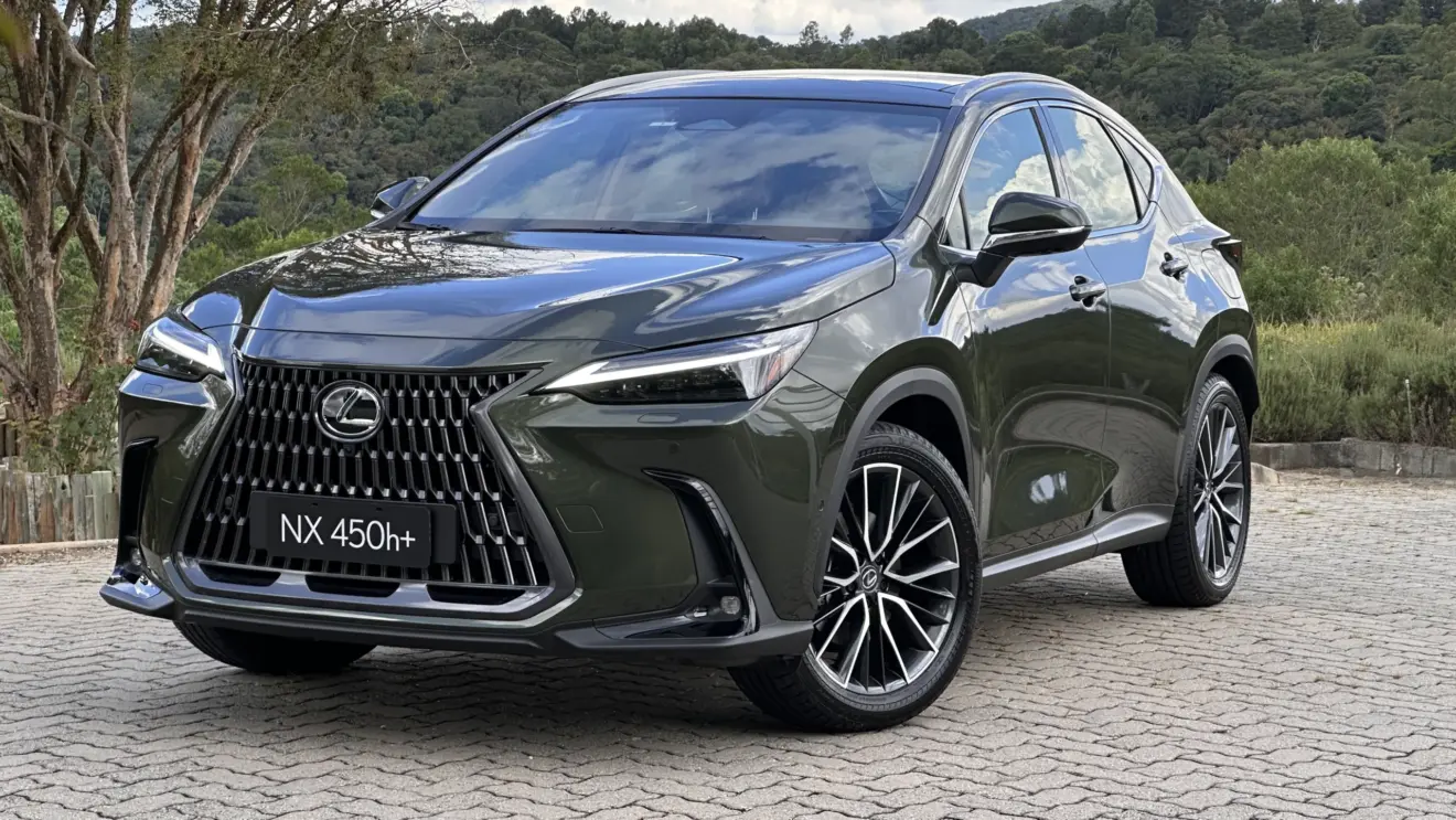 Imagem mostra carro da Lexus - Veja as marcas de carros mais e menos confiáveis.