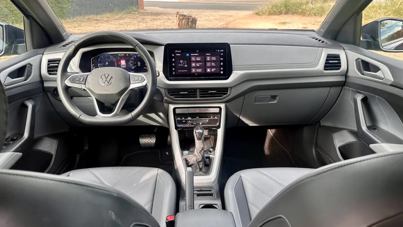 interior do Volkswagen T-Cross
