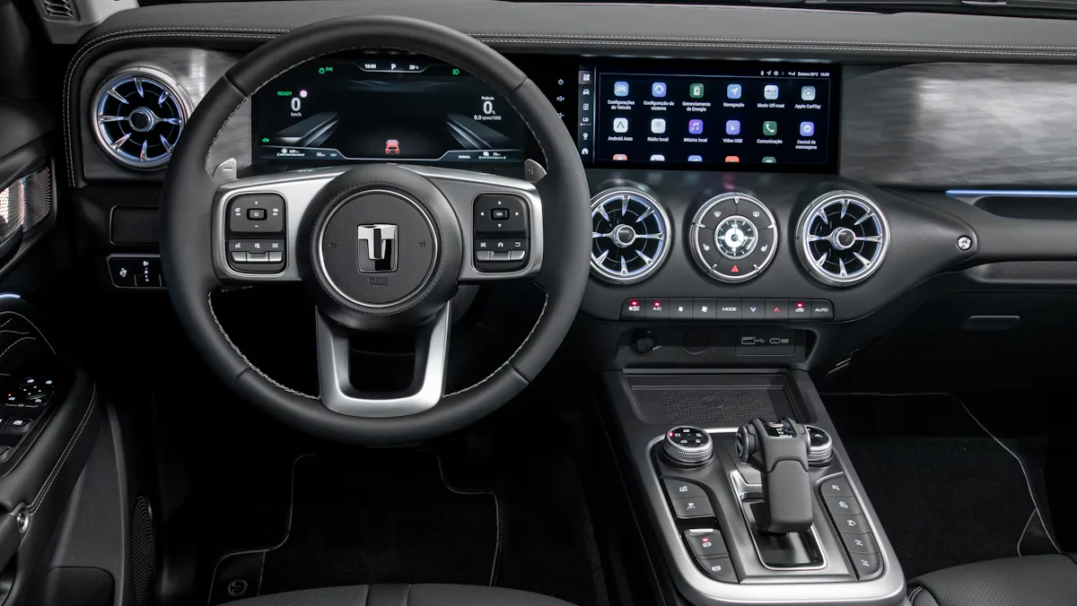 interior do GWM Tank 300