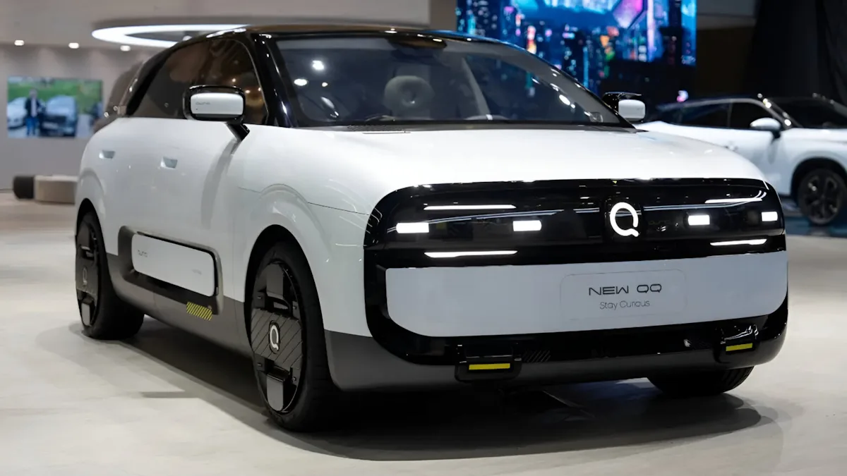 Imagem mostra novo Chery QQ - Foram mais de 50 carros apresentados pelo grupo Chery no Salão de Xangai