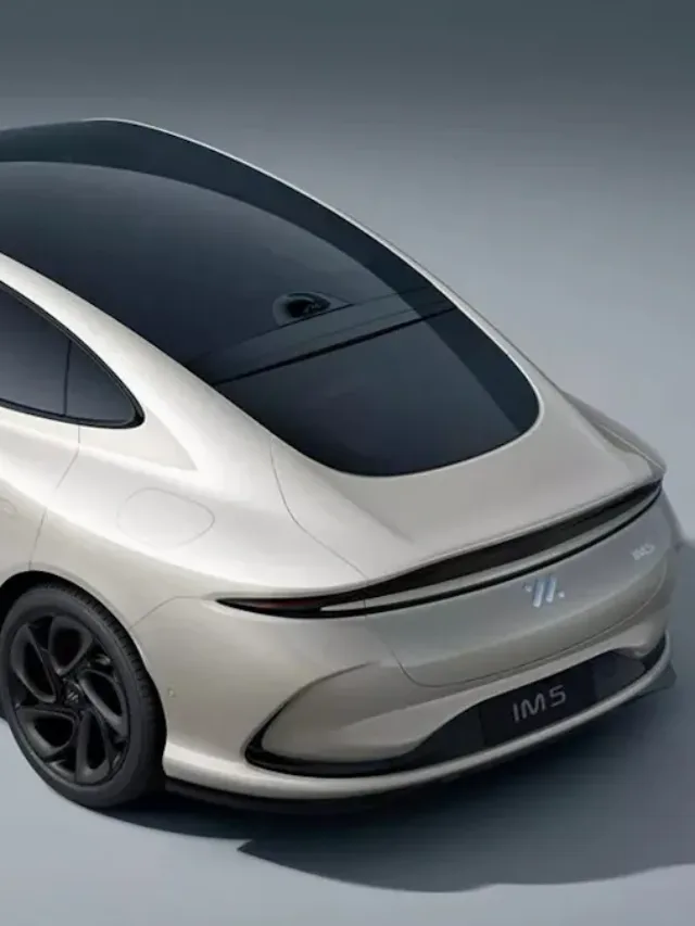 IM-Presented-by-MG-Motors-IM5-traseira