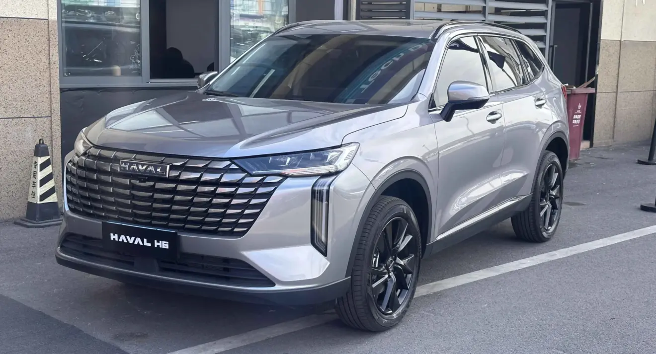 Haval H6 prata de frente