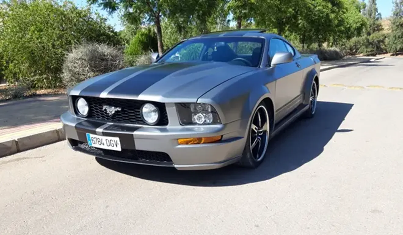 Imagem mostra réplica do Ford Mustang GT