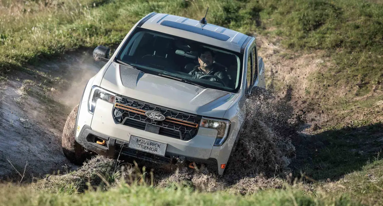 Ford Maverick Tremor no fora de estrada