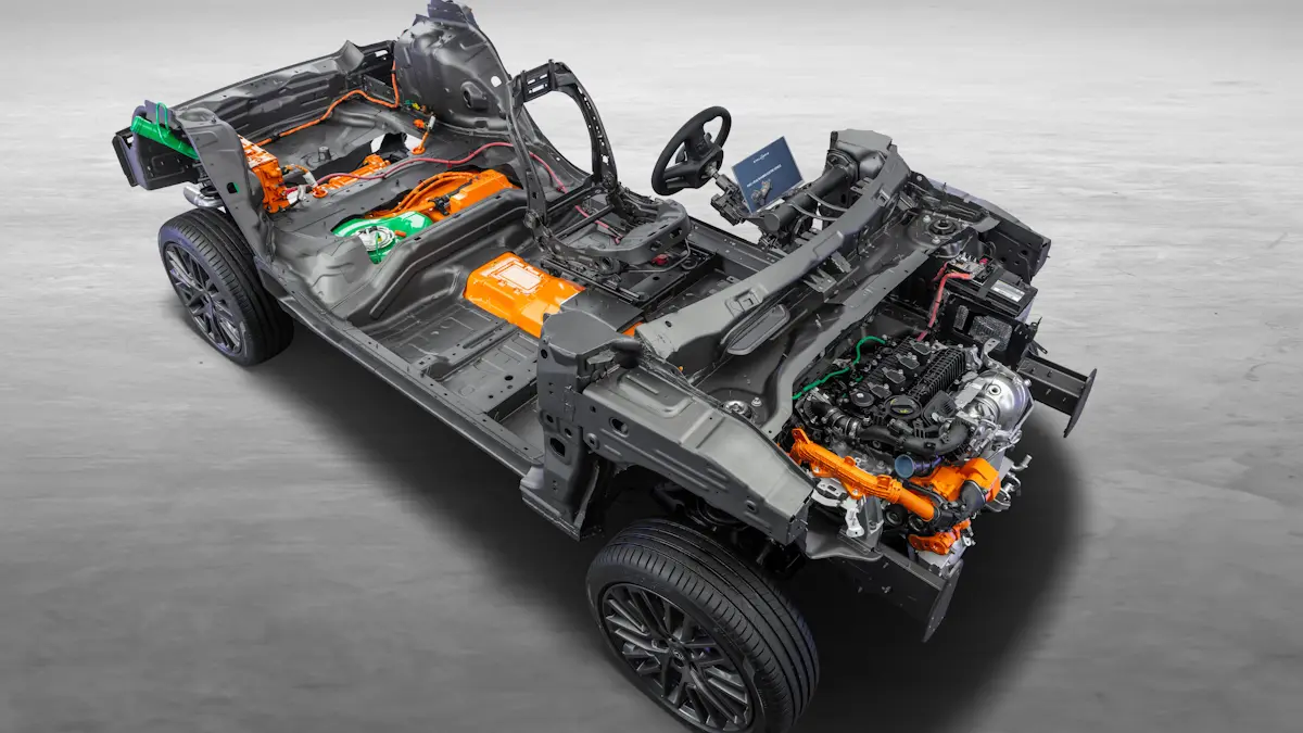 Plataforma Small Wide 4x4 com sistema PHEV [divulgação] compass j3u