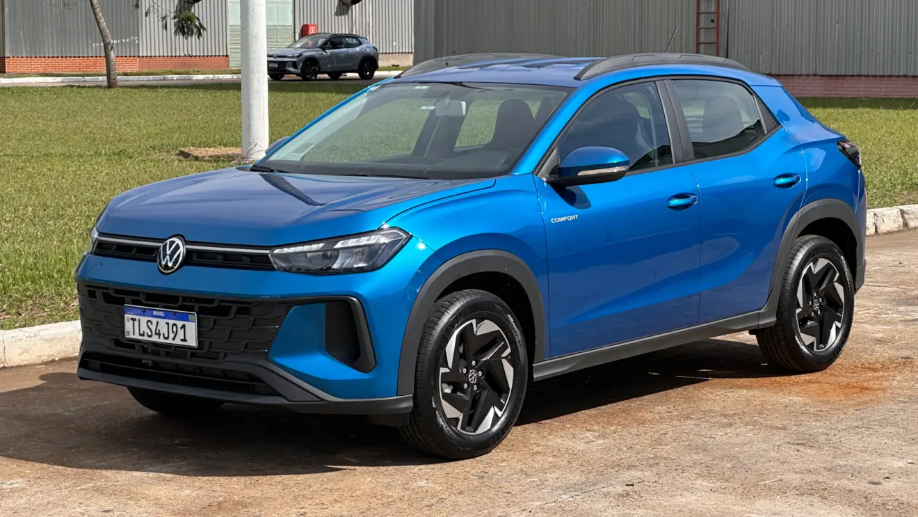 Volkswagen Tera Comfort azul de frente