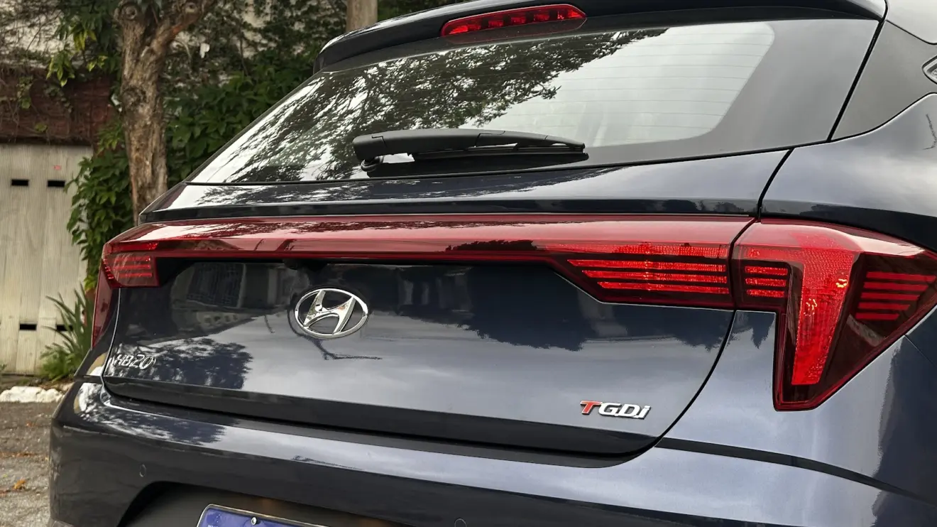 Detalhe da lanterna do Hyundai HB20 Platinum Safety