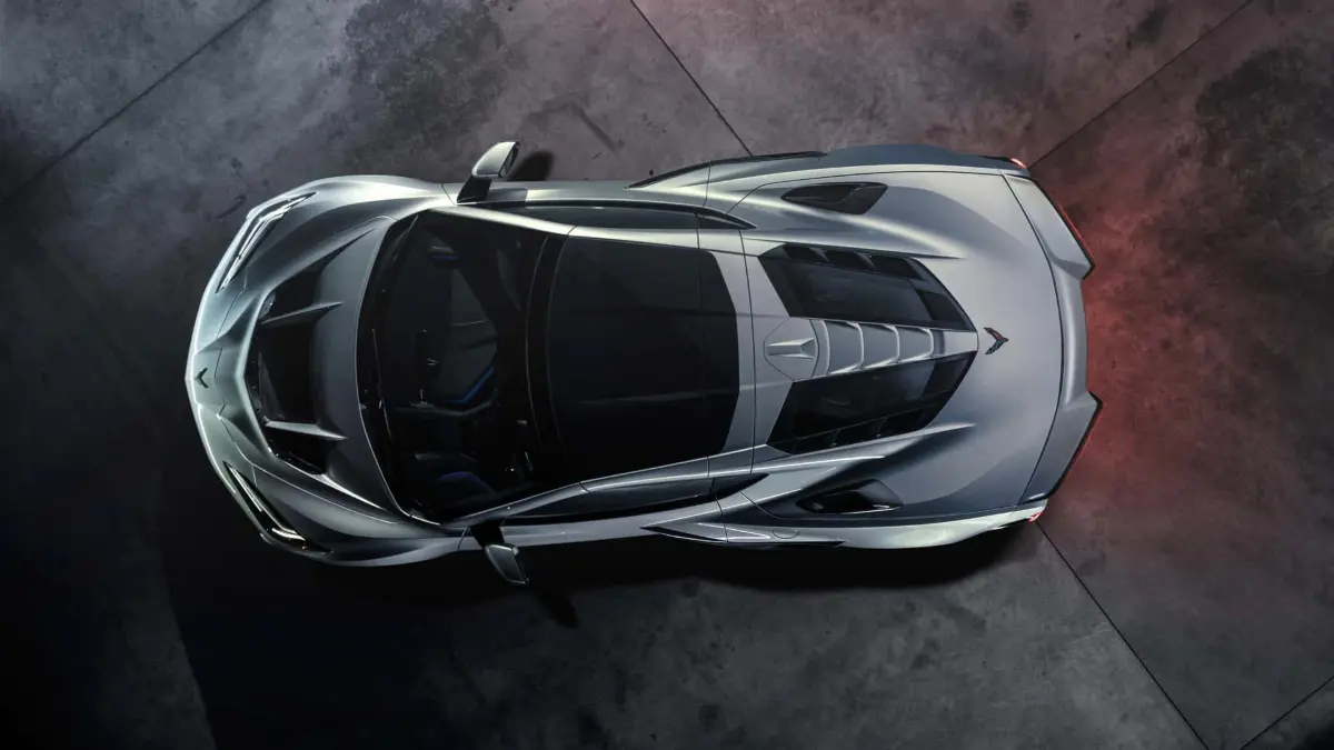 Chevrolet Corvette ZR1X prata visto de cima