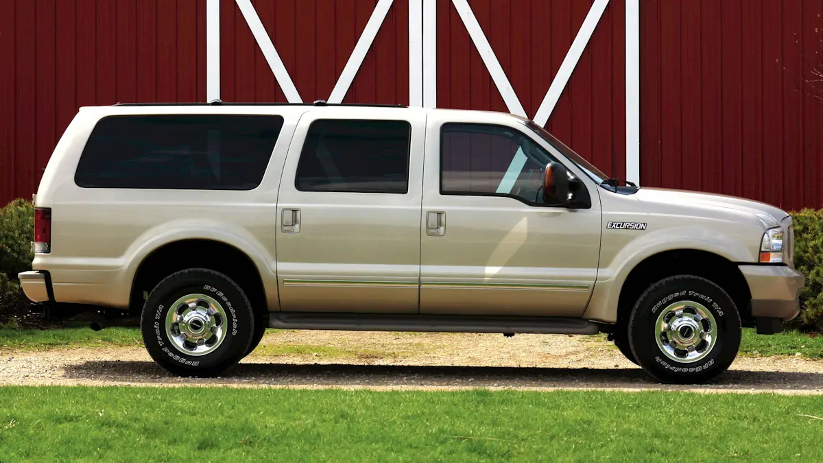 Ford Excursion parada de lateral