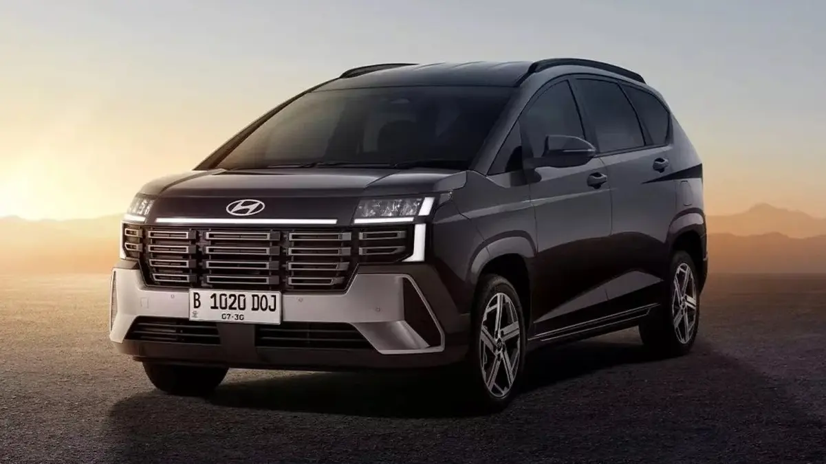 Hyundai Stargazer cinza de frente