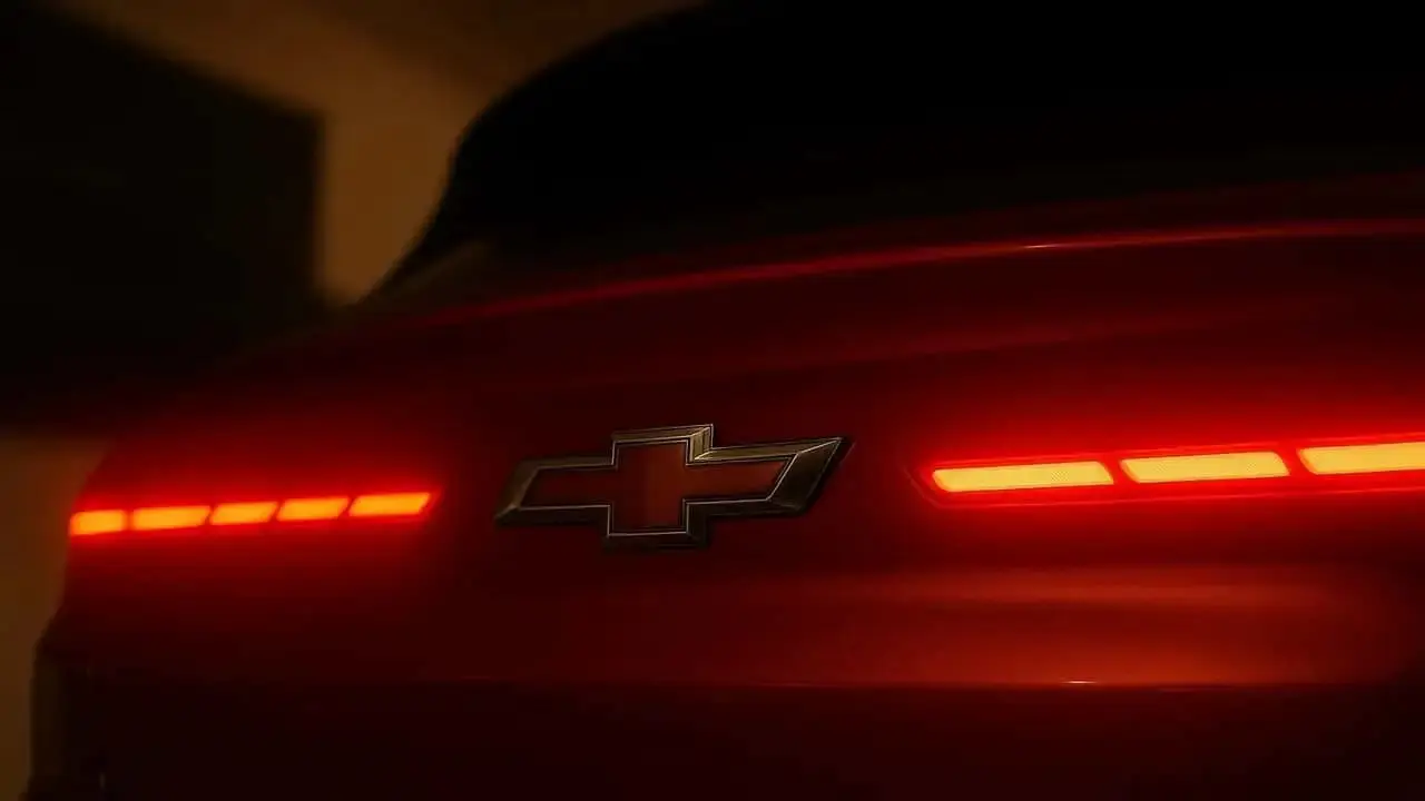 traser lanterna traseira Onix SUV