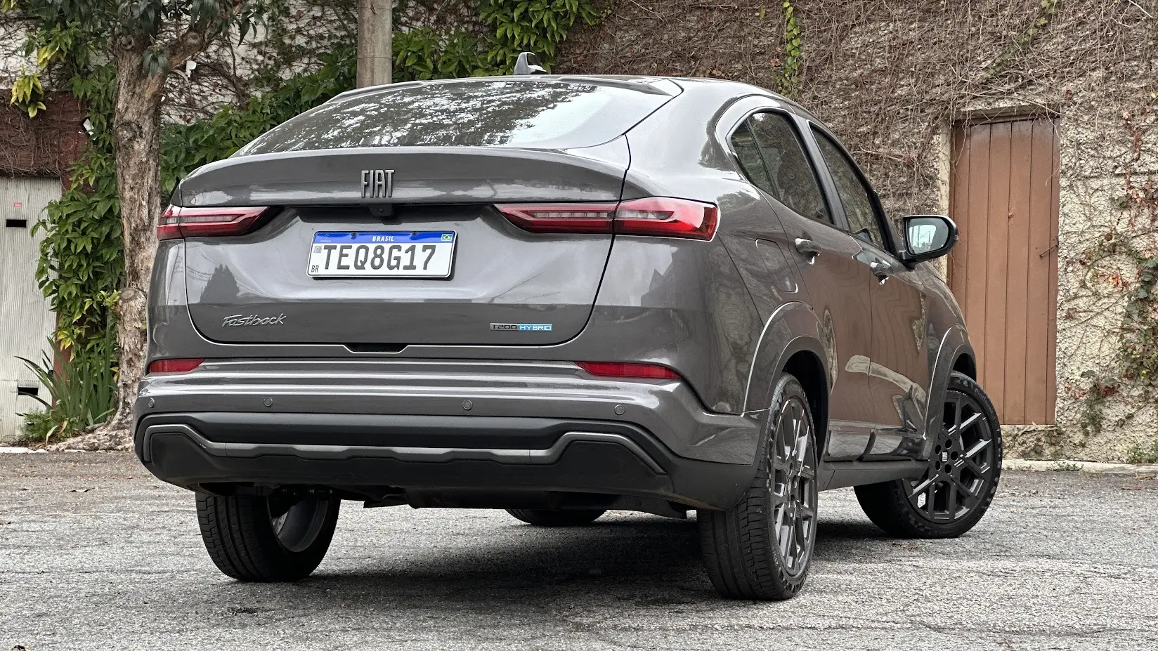 Fiat reduz preço do Fastback Impetus MHEV em R$ 40.500