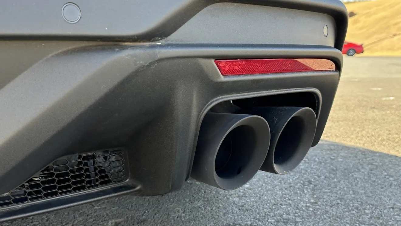 Ponteiras de escape do Ford Mustang Dark Horse