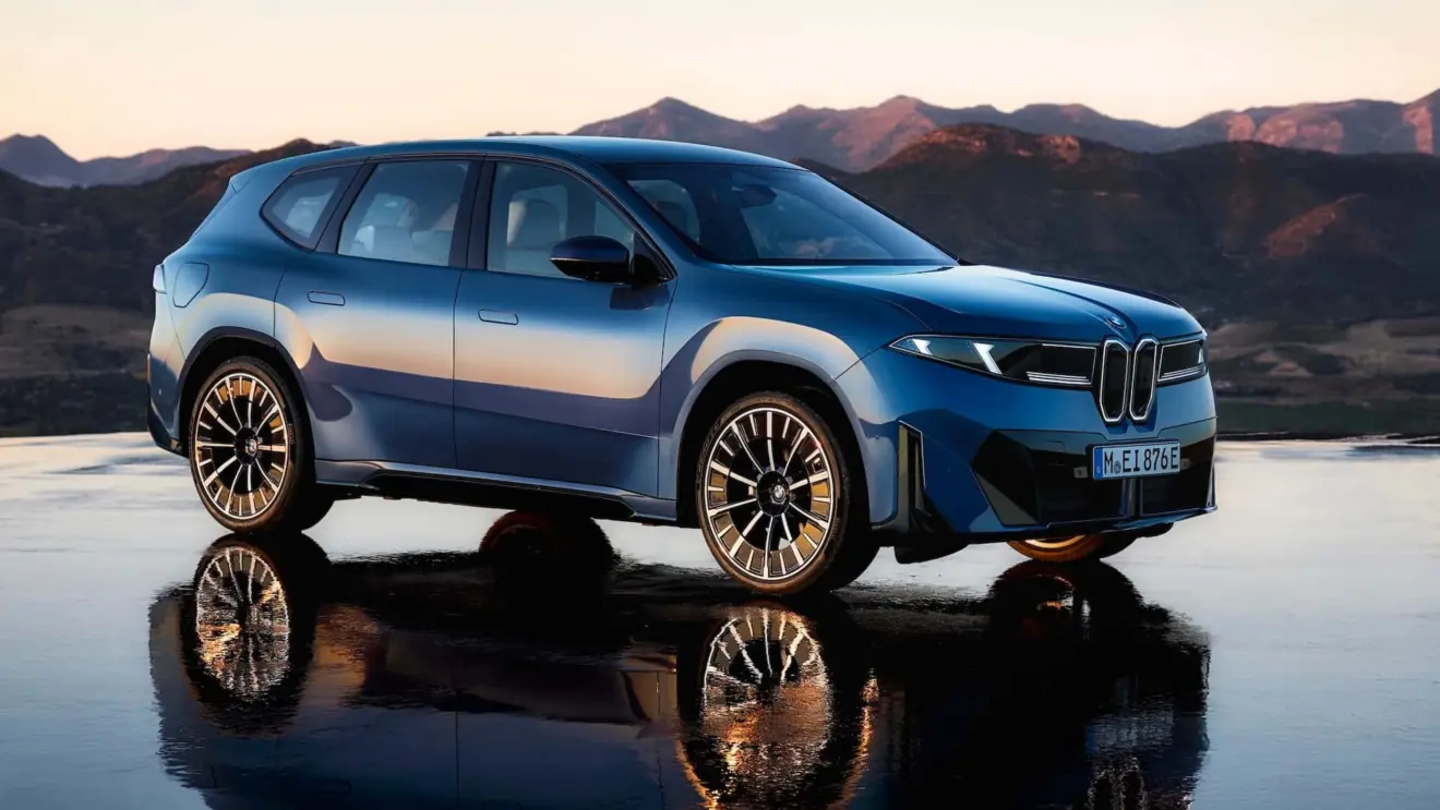 BMW iX3 azul