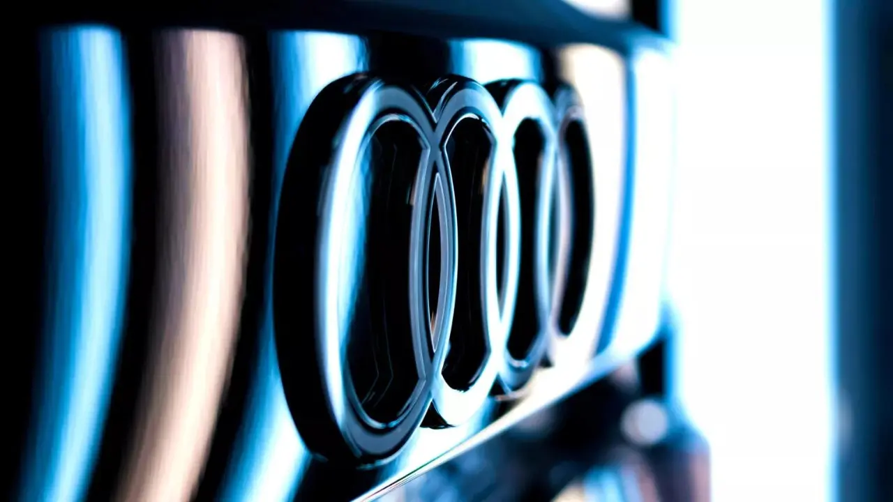 Teaser da Audi para novo esportivo elétrico apresentado no Salão de Munique