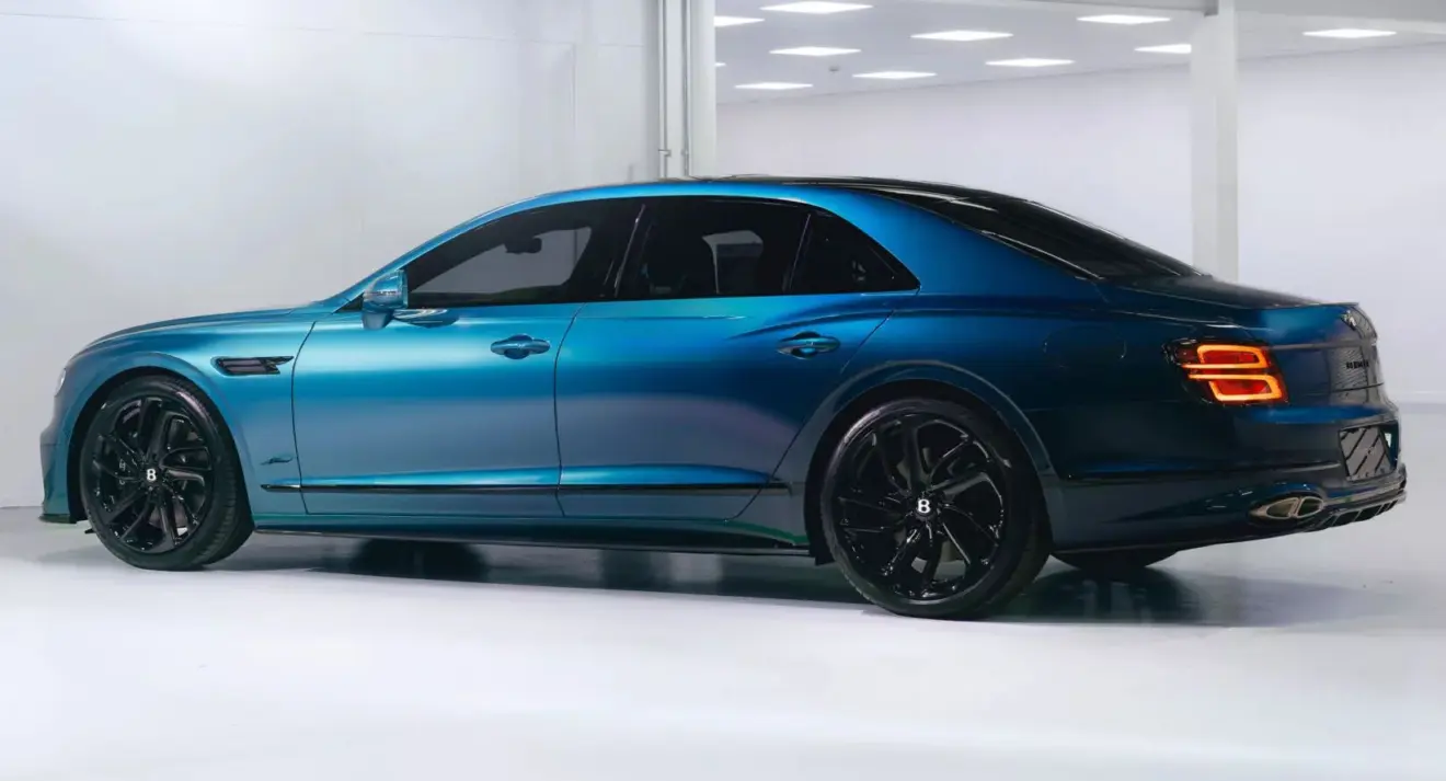 Bentley Flying Spur com pintura especial que custa o equivalente a um Mercedes-Benz