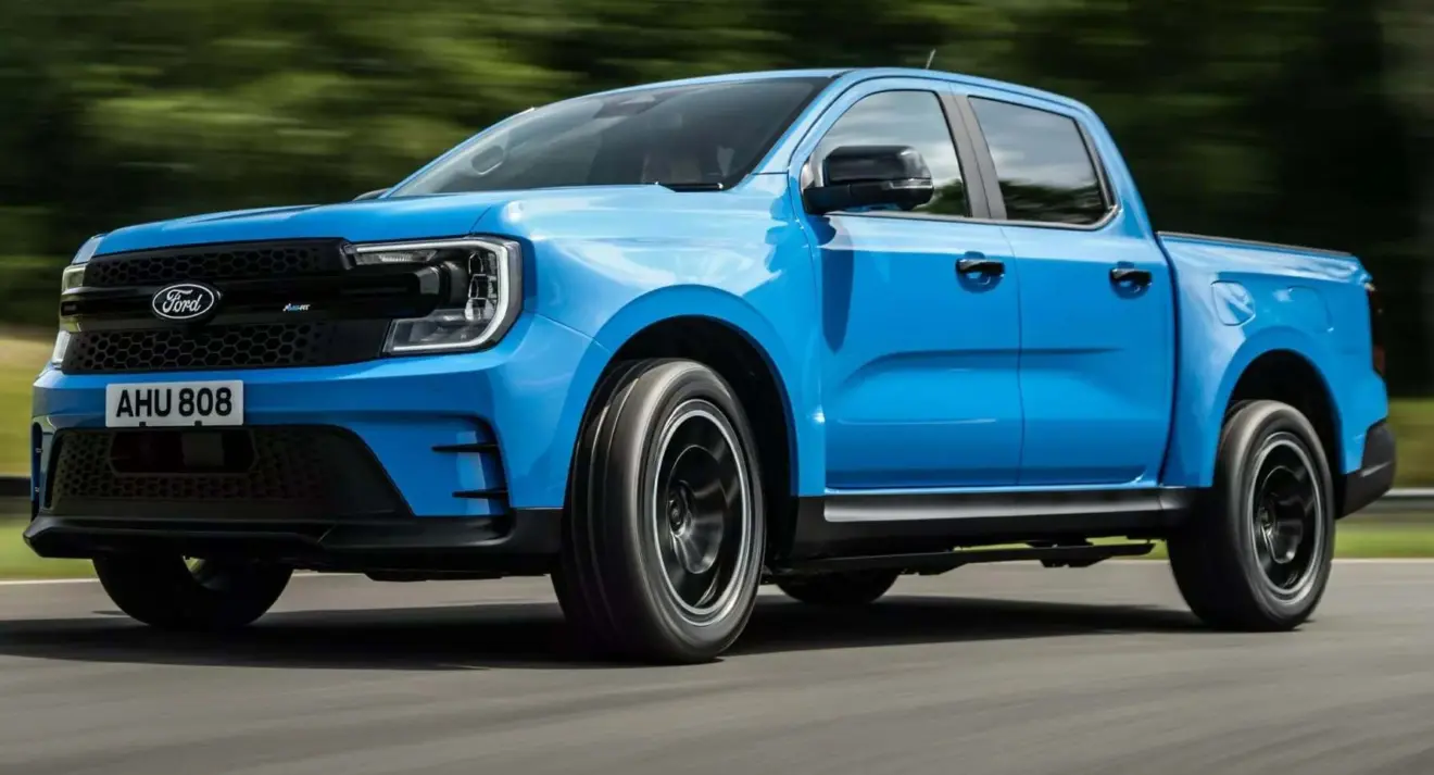 Ford Ranger MS-RT azul em movimento