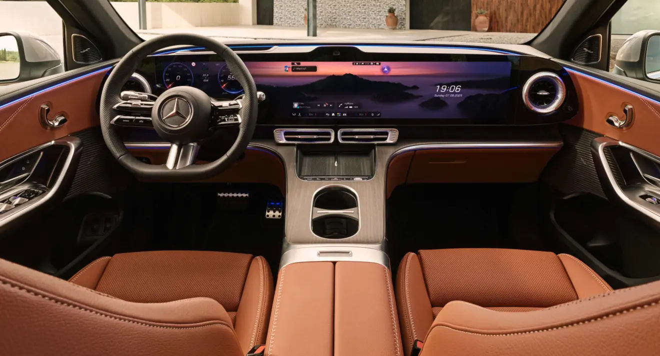 Interior do novo Mercedes-Benz GLC elétrico