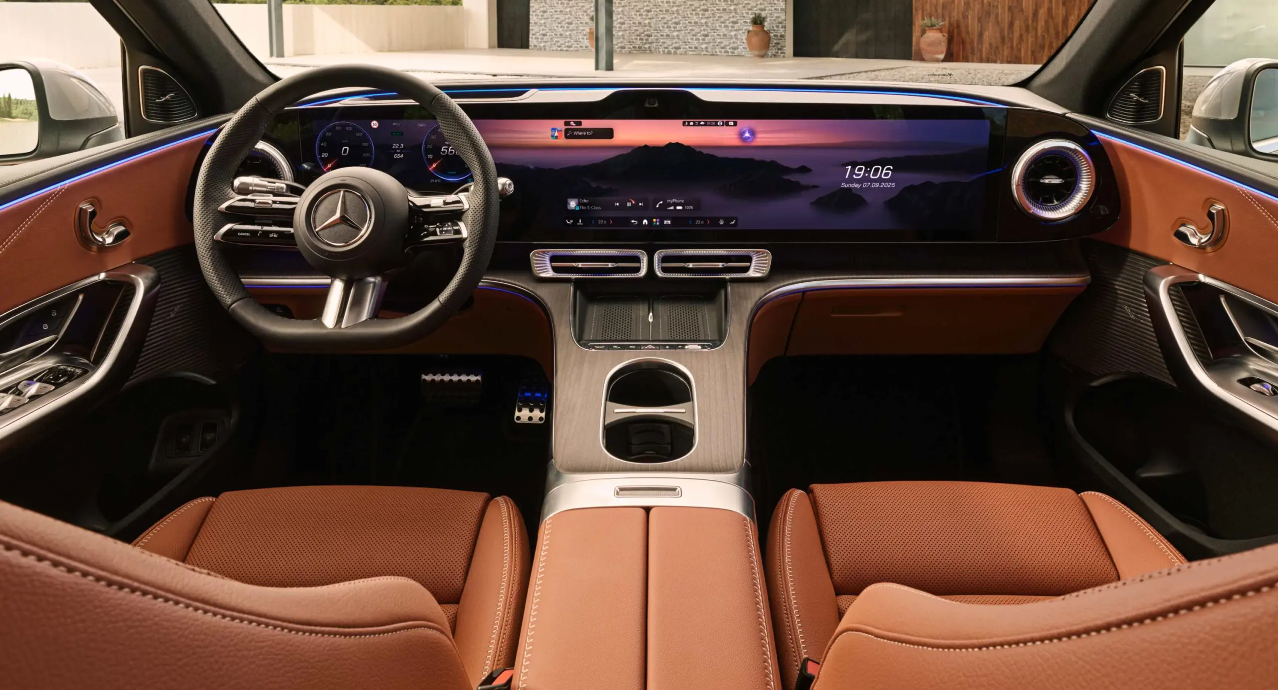 Interior do novo Mercedes-Benz GLC elétrico 
