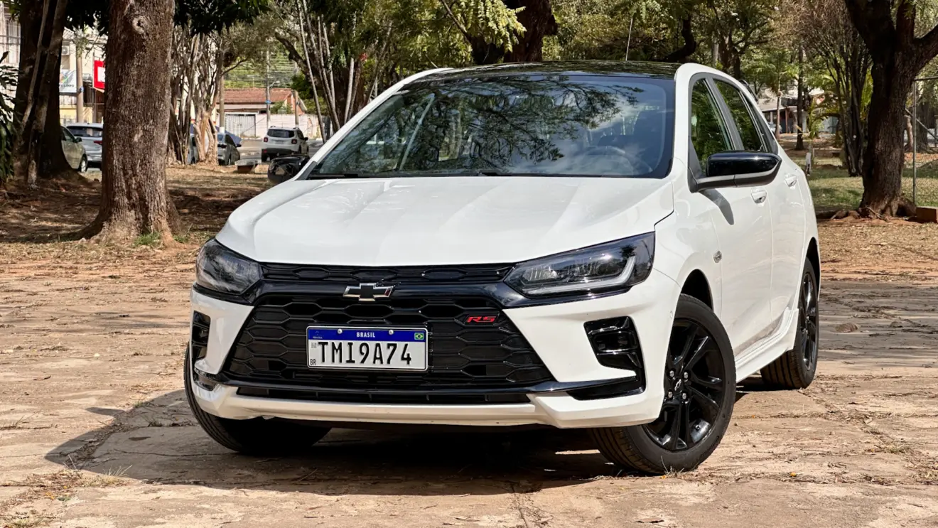 Nomes: Chevrolet Onix RS [Auto+ / João Brigato]